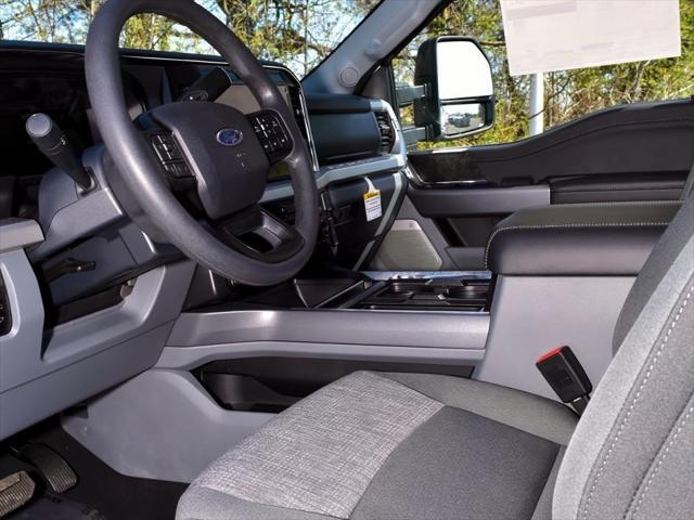 new 2025 Ford F-350 car, priced at $71,700