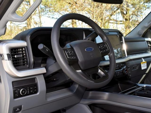 new 2025 Ford F-350 car, priced at $71,700