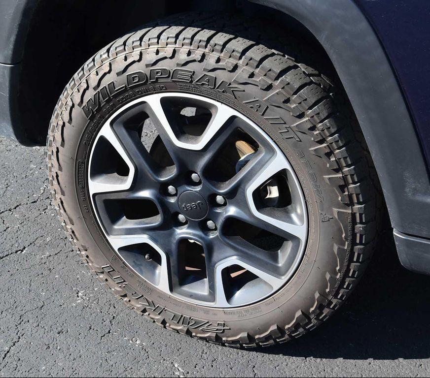 used 2019 Jeep Compass car, priced at $17,300