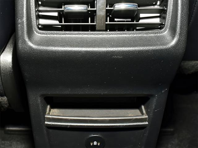 used 2023 Ford Edge car, priced at $28,000