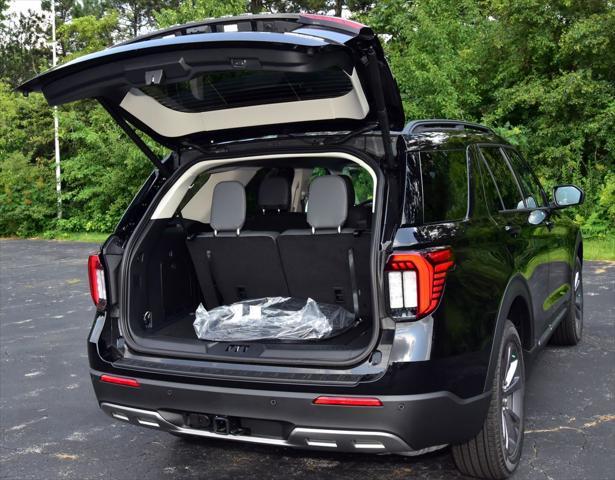 new 2025 Ford Explorer car, priced at $48,496
