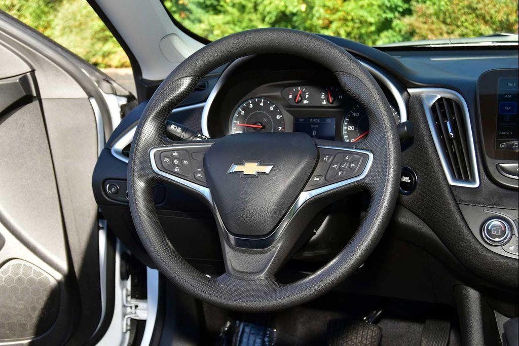used 2024 Chevrolet Malibu car, priced at $20,990
