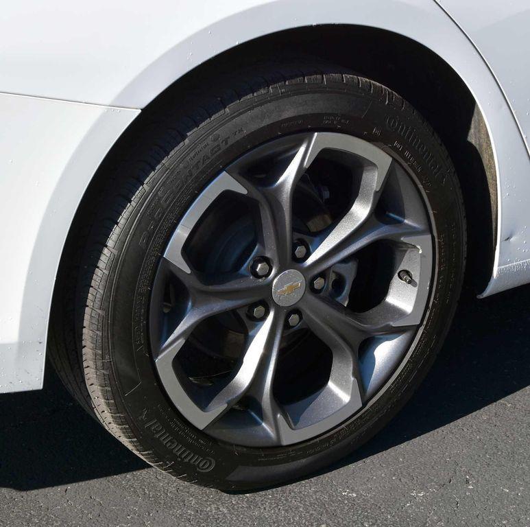 used 2024 Chevrolet Malibu car, priced at $20,990