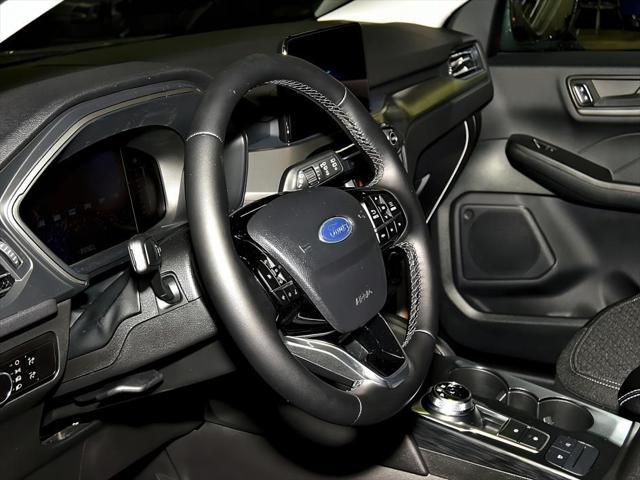 new 2025 Ford Escape car, priced at $30,689