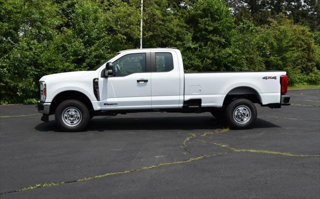 new 2025 Ford F-350 car, priced at $61,705
