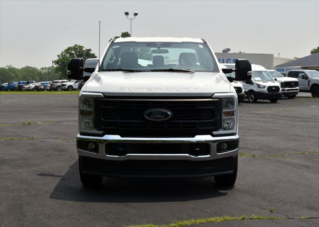 new 2025 Ford F-350 car, priced at $61,705