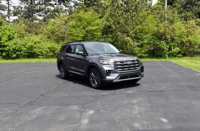 new 2025 Ford Explorer car, priced at $45,222
