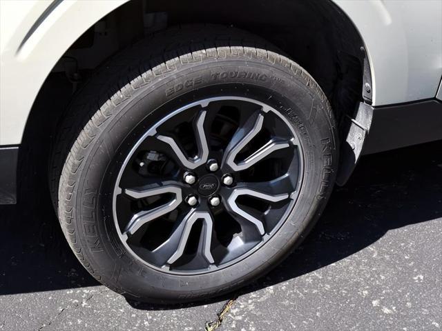 used 2024 Ford Maverick car, priced at $32,000
