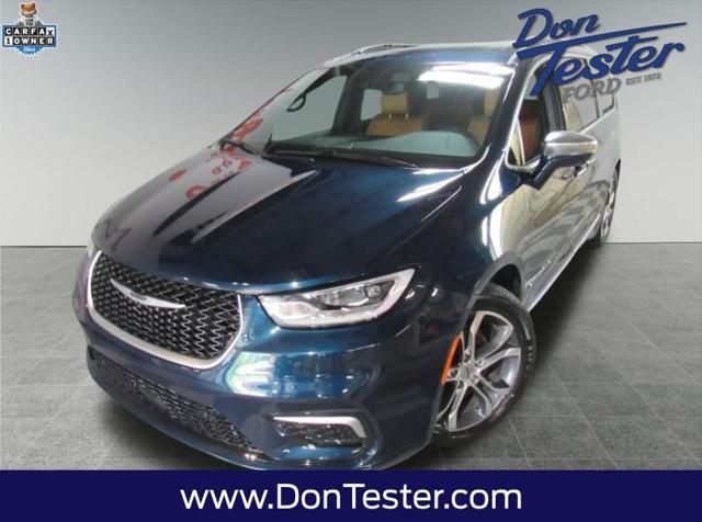 used 2022 Chrysler Pacifica car, priced at $39,900