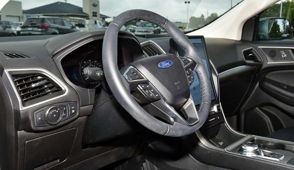 used 2022 Ford Edge car, priced at $28,500