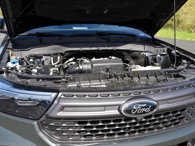 used 2022 Ford Explorer car, priced at $33,000