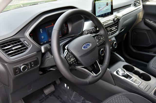 new 2025 Ford Escape car, priced at $31,603