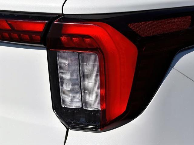 new 2025 Ford Explorer car, priced at $49,330