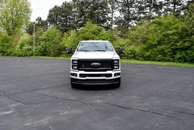 new 2025 Ford F-350 car, priced at $91,770