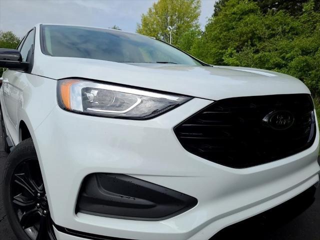 new 2024 Ford Edge car, priced at $40,207