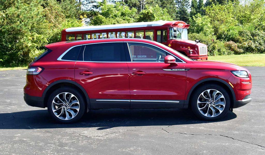 used 2021 Lincoln Nautilus car, priced at $28,729