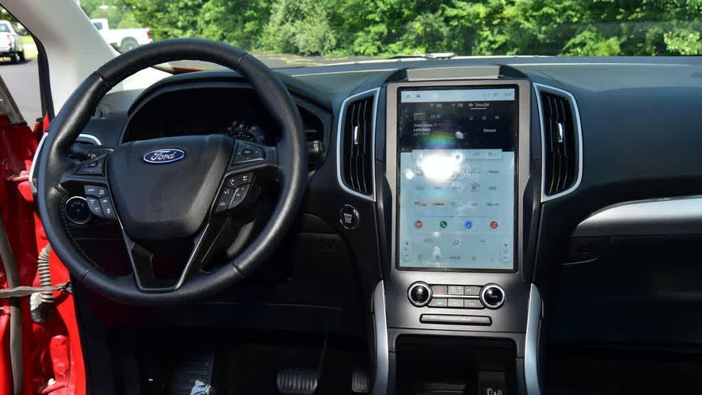 used 2022 Ford Edge car, priced at $25,224