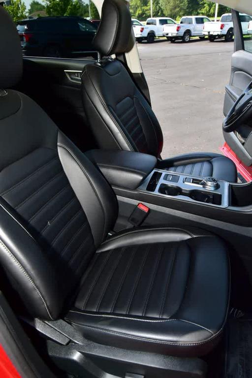 used 2022 Ford Edge car, priced at $25,224