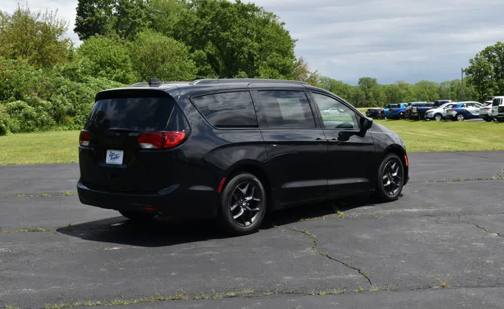 used 2019 Chrysler Pacifica car, priced at $17,979