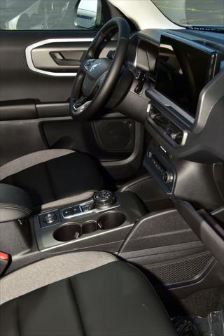 new 2025 Ford Bronco Sport car, priced at $33,932