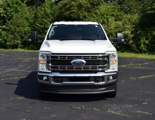 new 2025 Ford F-350 car, priced at $54,132