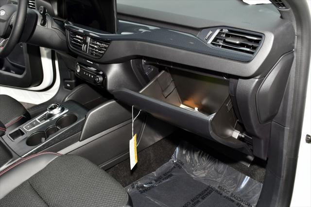 new 2025 Ford Escape car, priced at $33,566