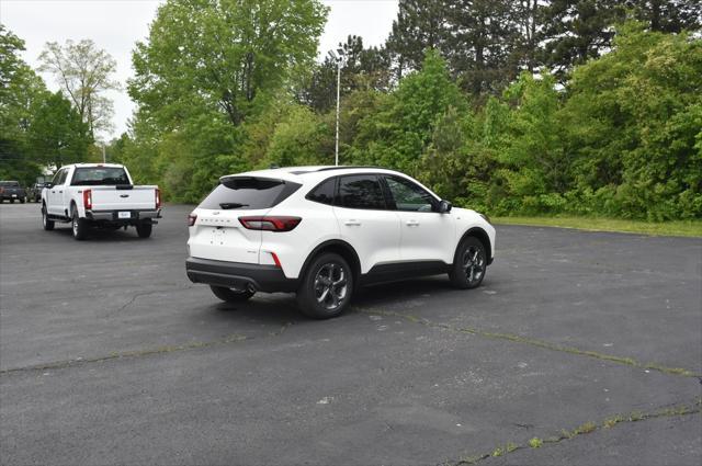 new 2025 Ford Escape car, priced at $33,566