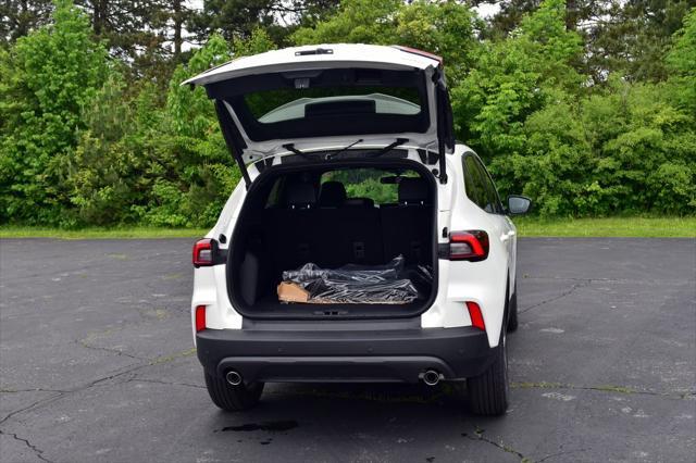 new 2025 Ford Escape car, priced at $33,566