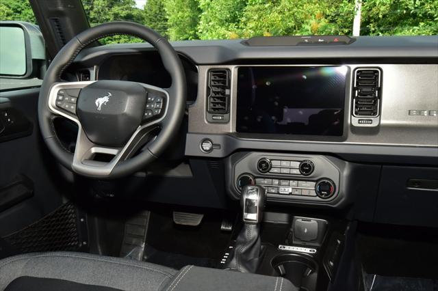 new 2025 Ford Bronco car, priced at $44,025