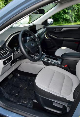 new 2025 Ford Escape car, priced at $29,940