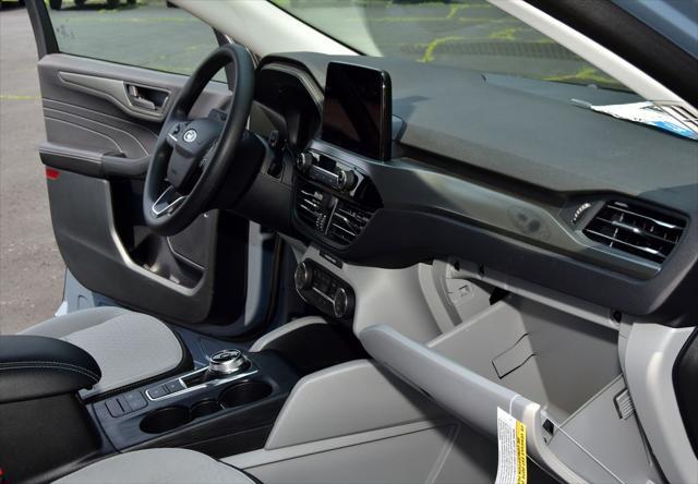 new 2025 Ford Escape car, priced at $29,940