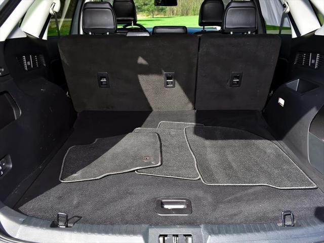 used 2024 Ford Edge car, priced at $30,400