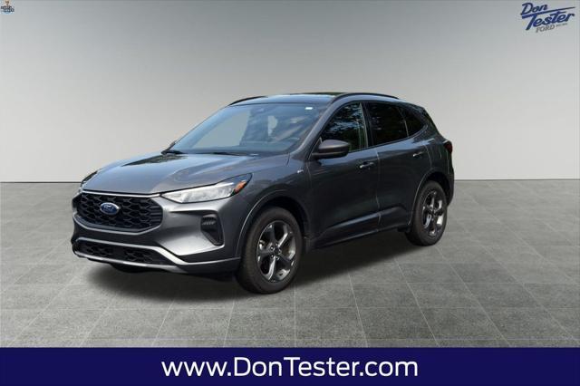 used 2024 Ford Escape car, priced at $26,200
