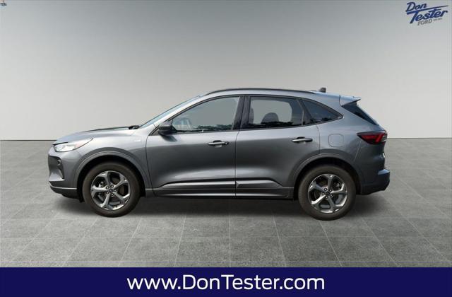used 2024 Ford Escape car, priced at $26,200