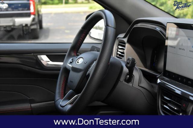 used 2024 Ford Escape car, priced at $26,200
