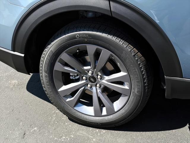 new 2025 Ford Explorer car, priced at $45,147