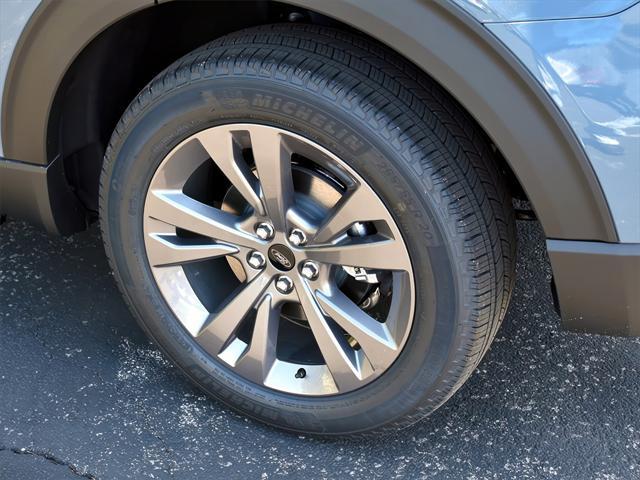 new 2025 Ford Explorer car, priced at $45,147