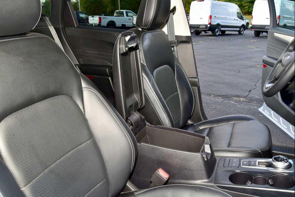 used 2022 Ford Escape car, priced at $22,918