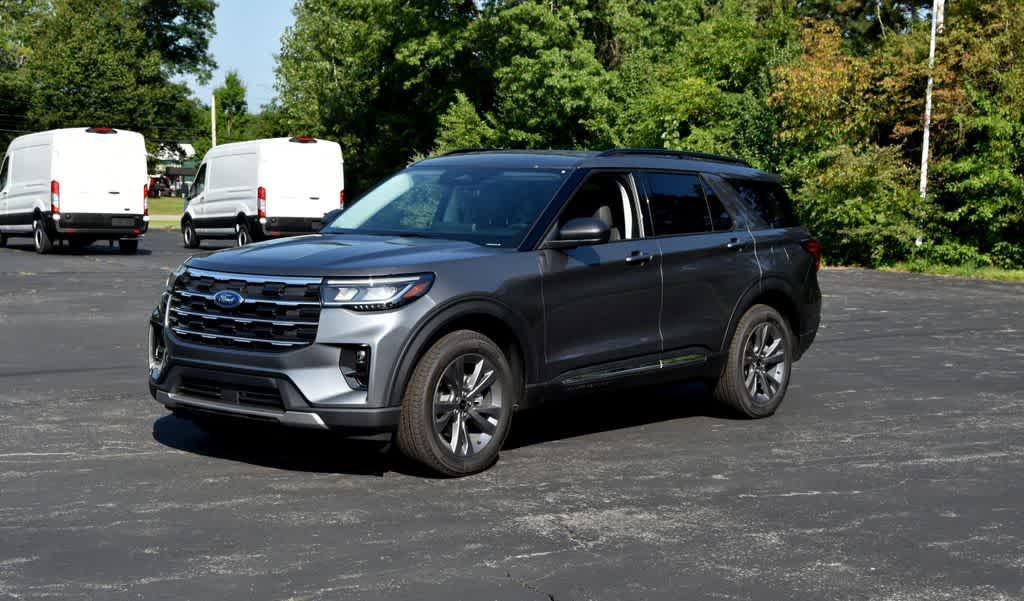 new 2025 Ford Explorer car, priced at $46,242