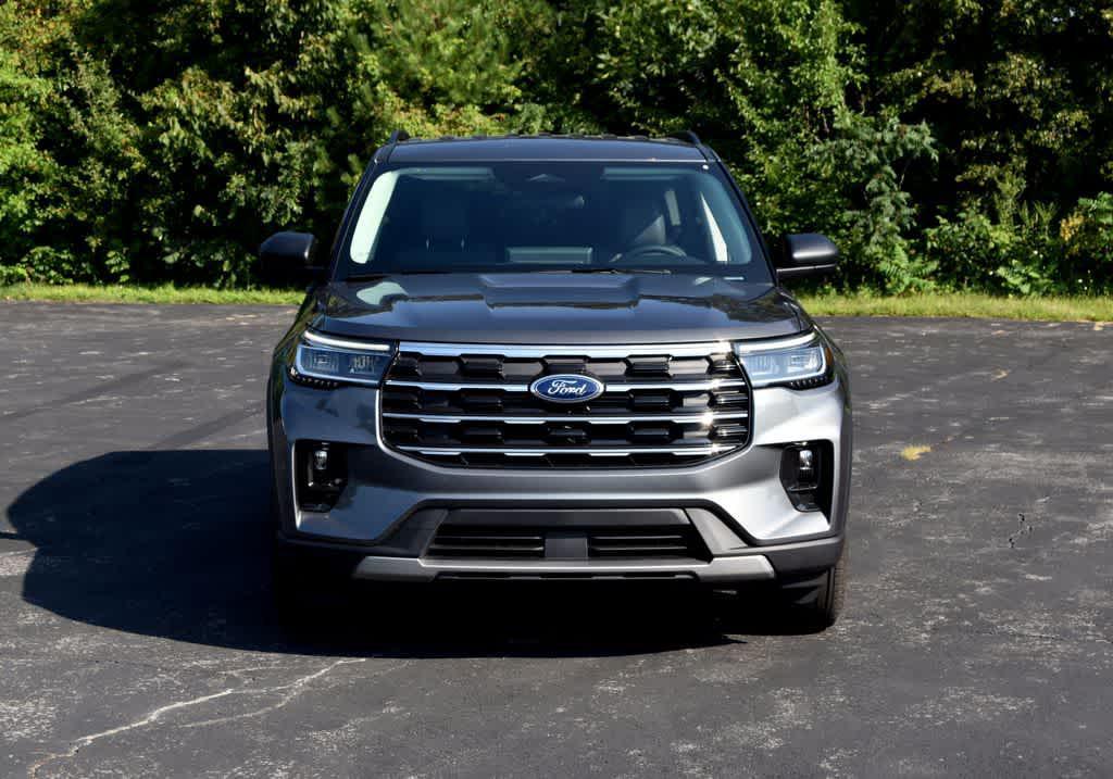 new 2025 Ford Explorer car, priced at $46,242