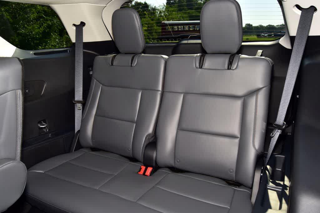 new 2025 Ford Explorer car, priced at $46,242