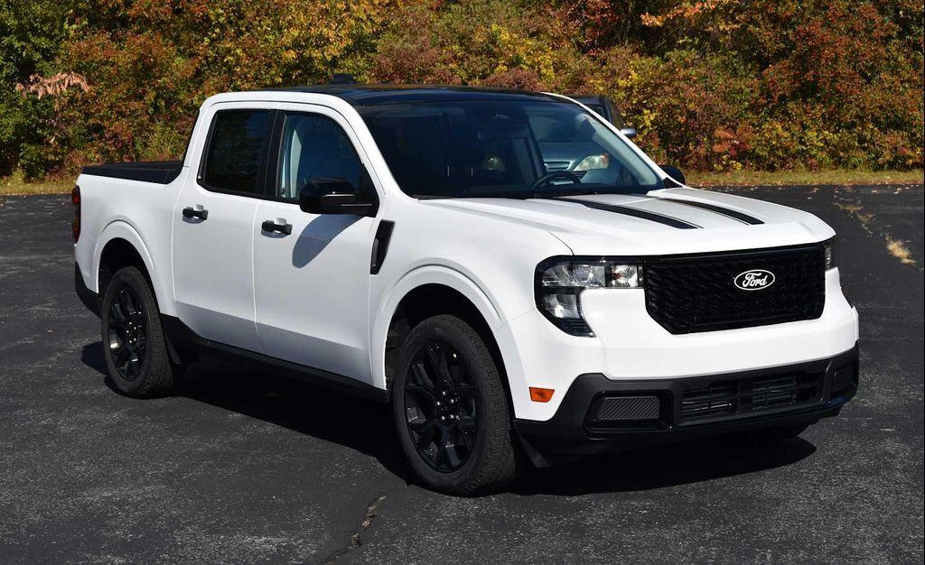 new 2025 Ford Maverick car, priced at $37,240