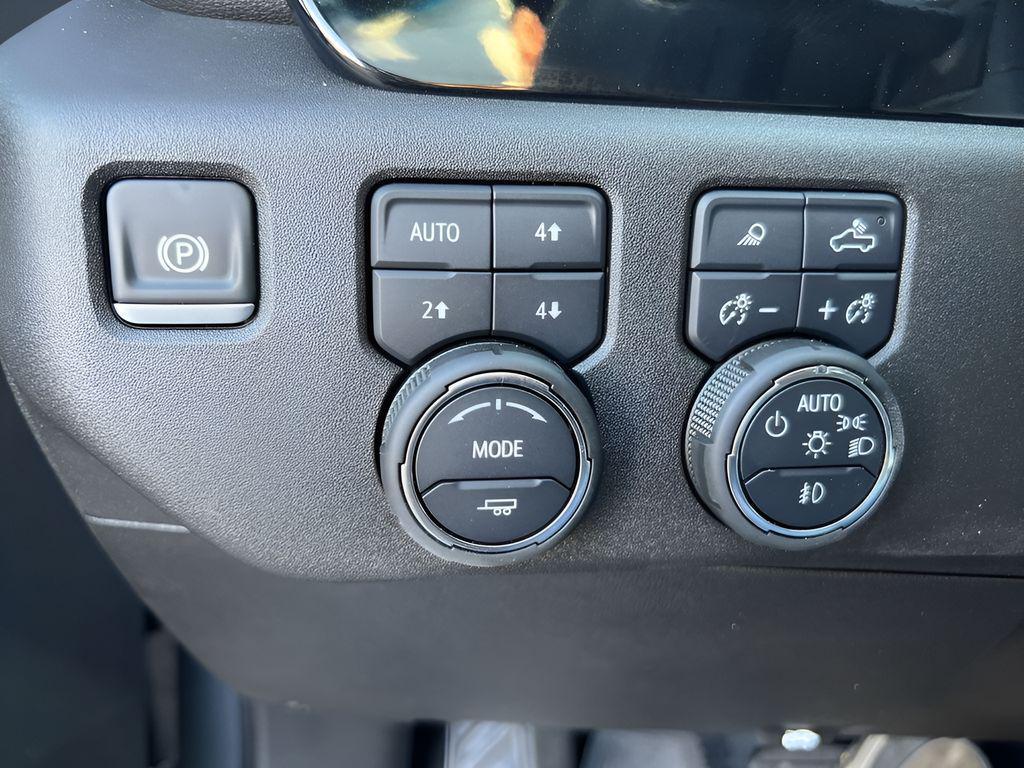 used 2025 Chevrolet Silverado 1500 car, priced at $58,995