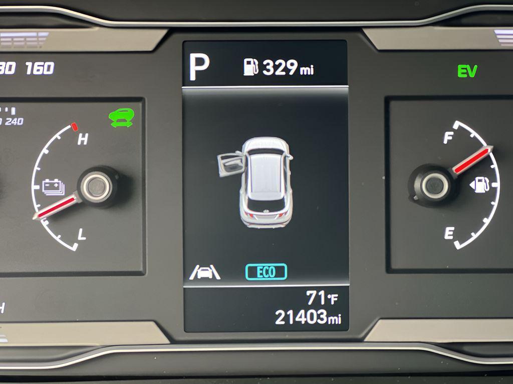 used 2024 Hyundai TUCSON Hybrid car, priced at $26,995