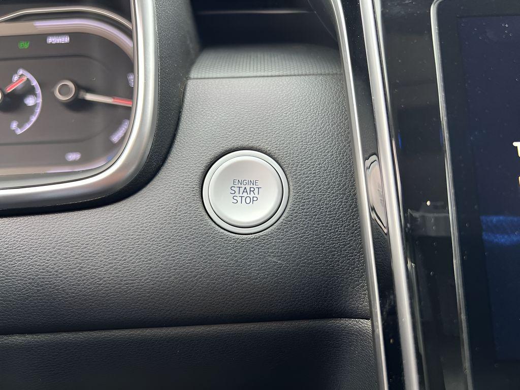 used 2024 Hyundai TUCSON Hybrid car, priced at $26,995