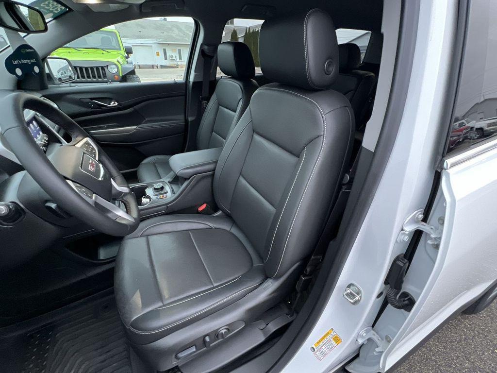 used 2023 GMC Acadia car, priced at $34,450