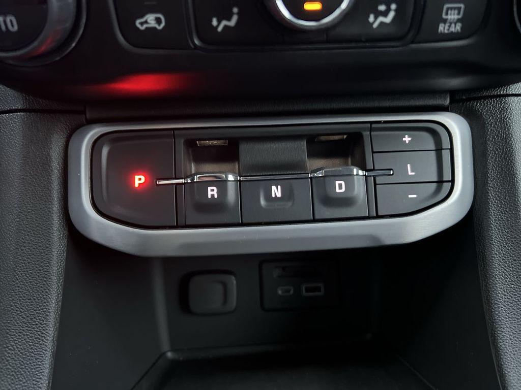 used 2023 GMC Acadia car, priced at $34,450