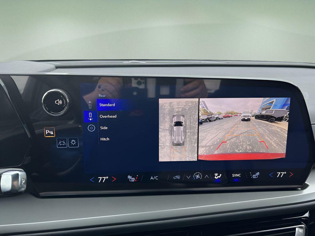 new 2026 Chevrolet Traverse car, priced at $49,125