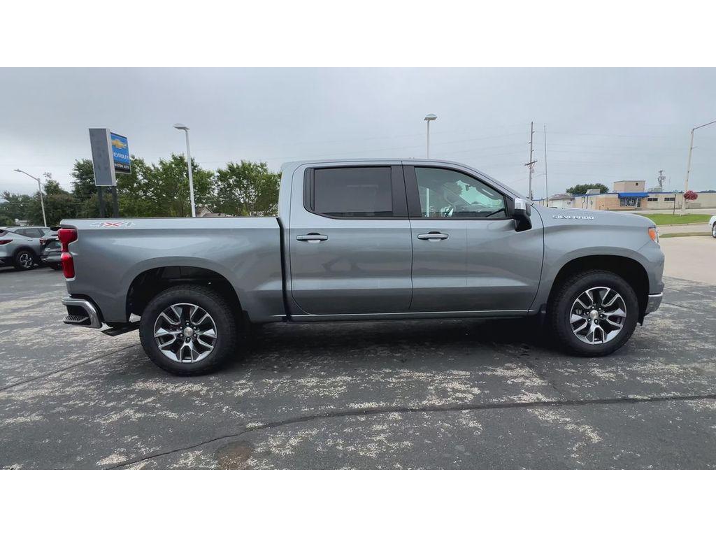 new 2026 Chevrolet Silverado 1500 car, priced at $52,395