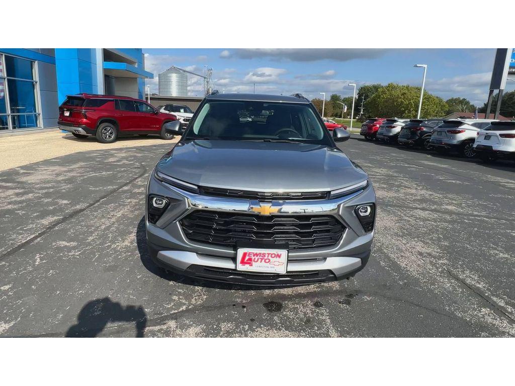 new 2026 Chevrolet TrailBlazer car, priced at $28,880